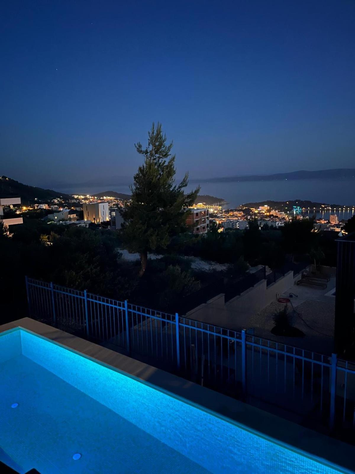 Gv - Holiday Home With Magnapool Villa *