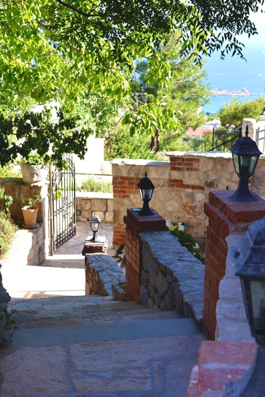 Gv - Holiday Home With Magnapool Makarska